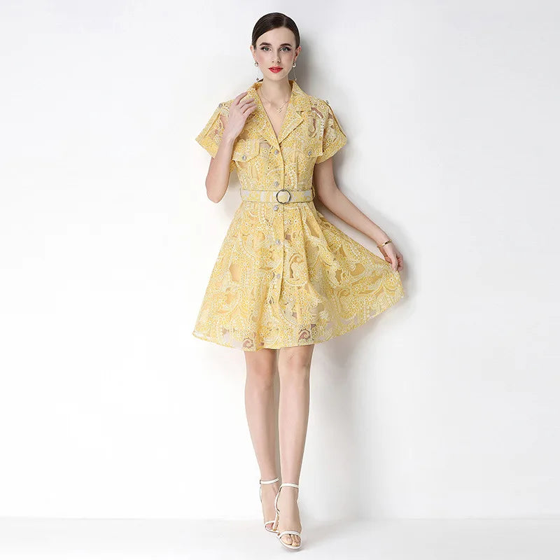 Vestido Celestine™ En Encaje Delicado Con Cinturón Integrado