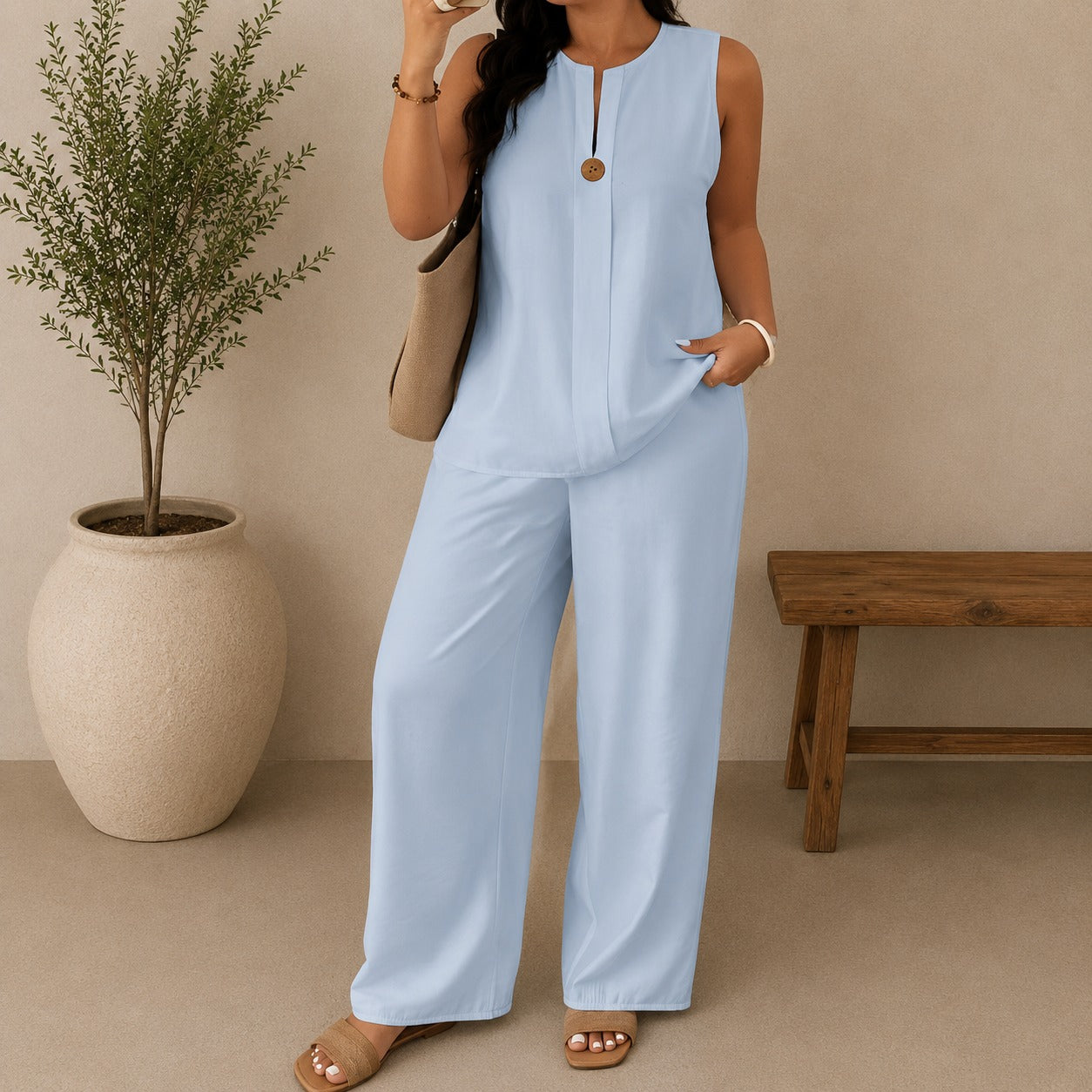 Conjunto Lucienne™ con Blusa de Escote con Abertura Frontal y Pantalón Palazzo