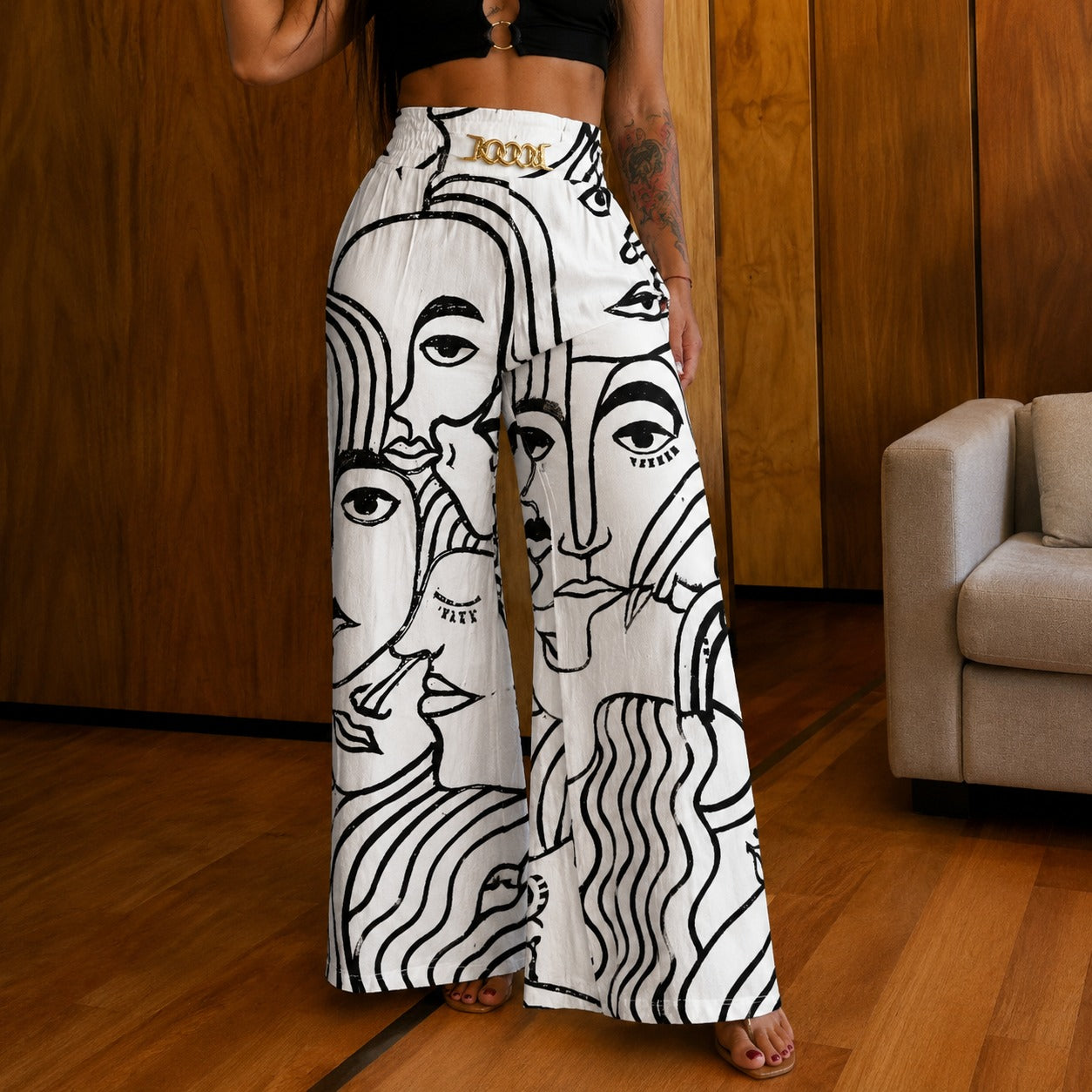 Pantalón Valencia™ de Cintura Alta con Acabado Dorado Exclusivo