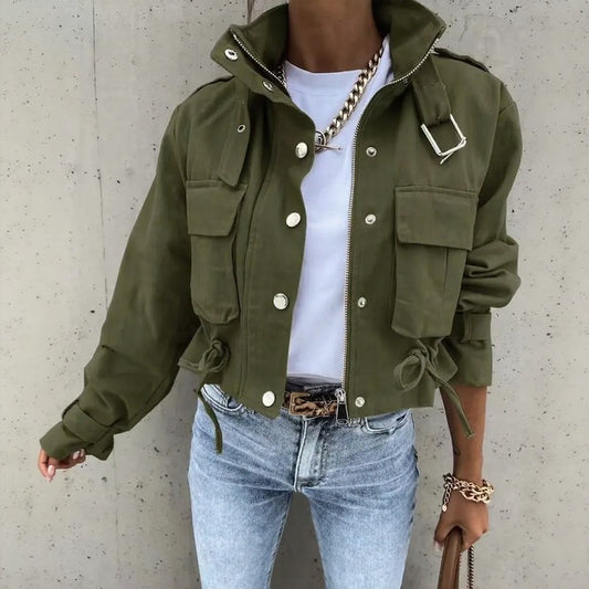 Chaqueta Valkyra™ Cropped Con Diseño Utility Contemporáneo