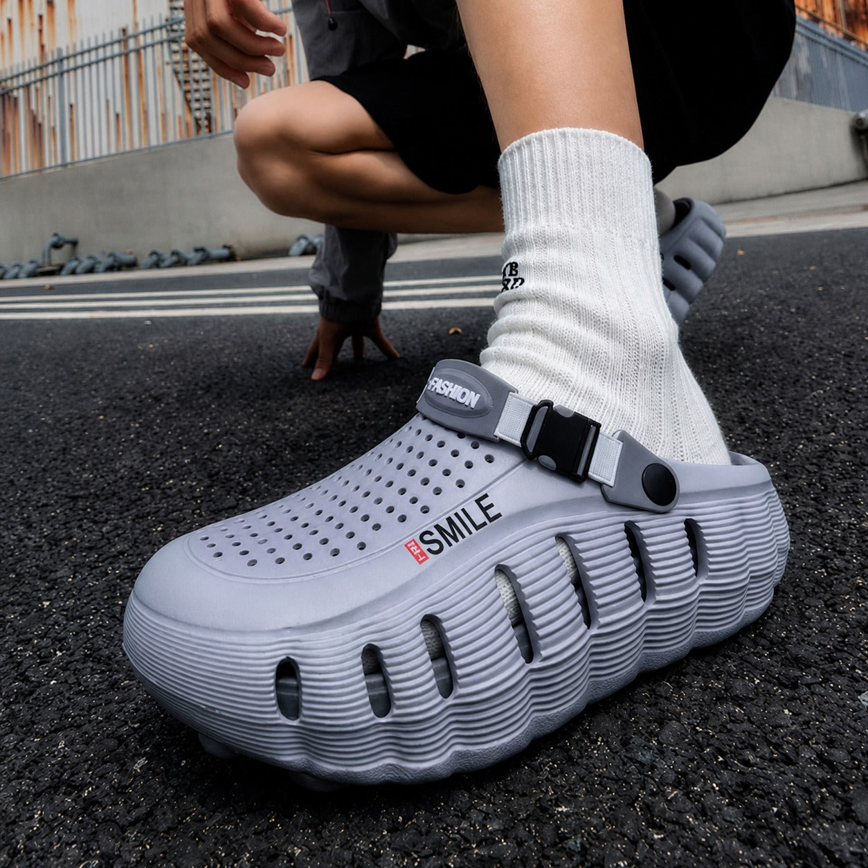 Clog Orven™ com Solado Massageador e Plataforma de 5cm com Retorno de Impacto