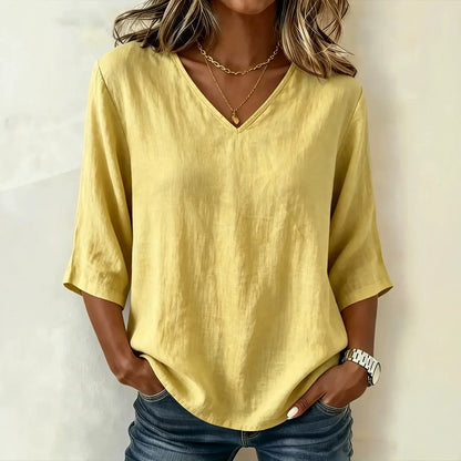 Blusa Renata™ de Lino y Algodón con Diseño Minimalista, Escote V y Manga Tres Cuartos