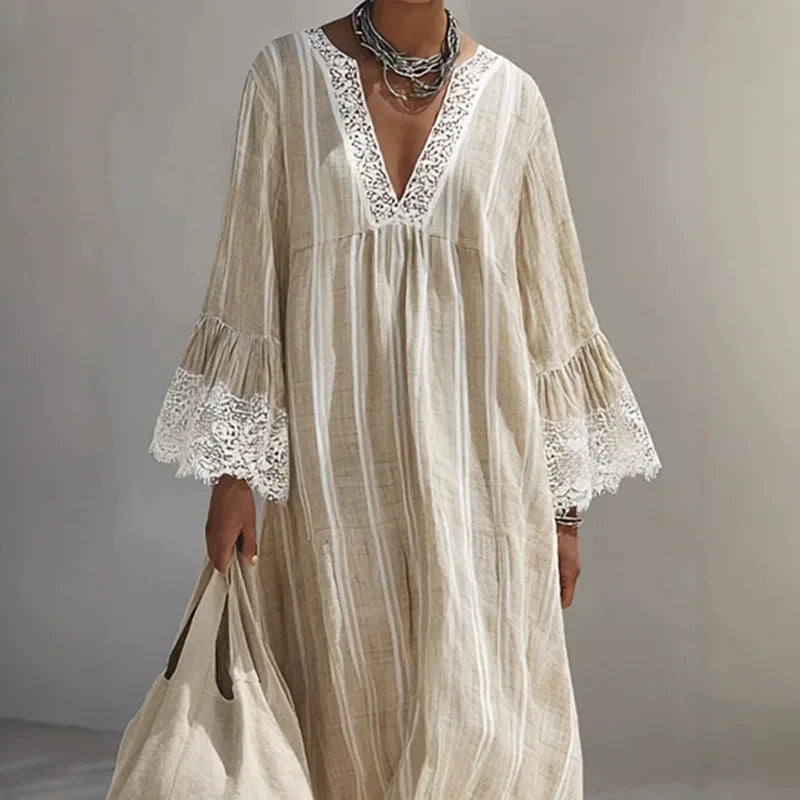 Vestido Lysandra™ con Rayas Verticales Delicadas y Encaje en Contraste