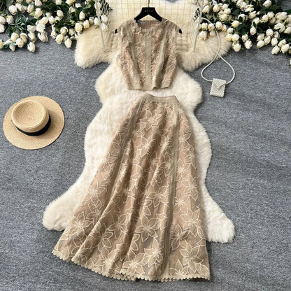 Conjunto Alessa™ en Tul Floral y Encanto Delicado