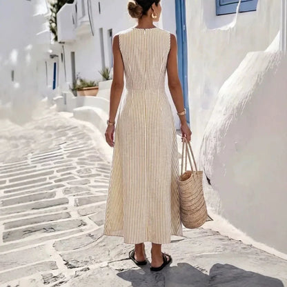 Vestido Alessine™ con Rayas Verticales y Cintura Cruzada