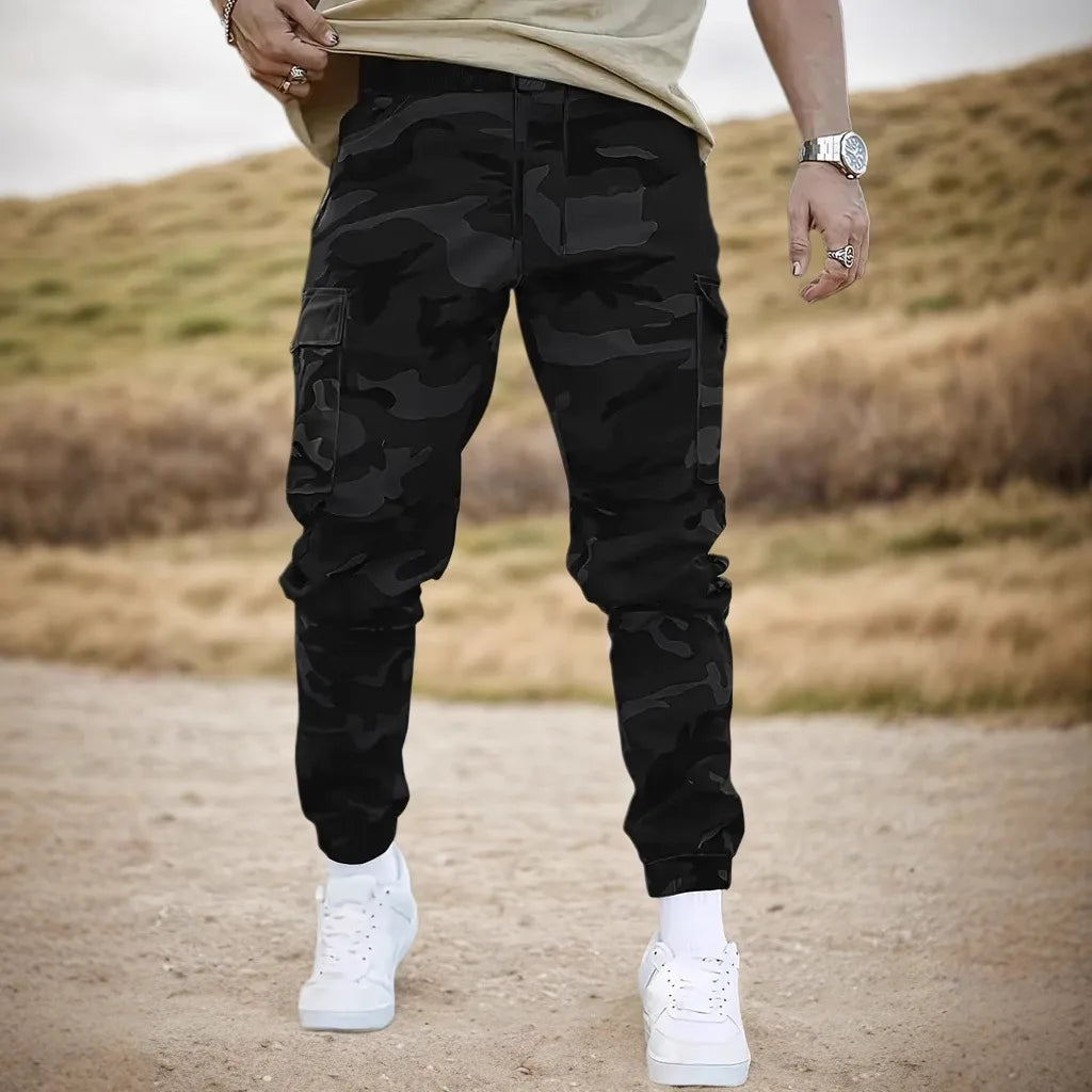 Pantalón Kaelor™ con Estampado Camuflado, Bolsillos Utilitarios y Corte Slim