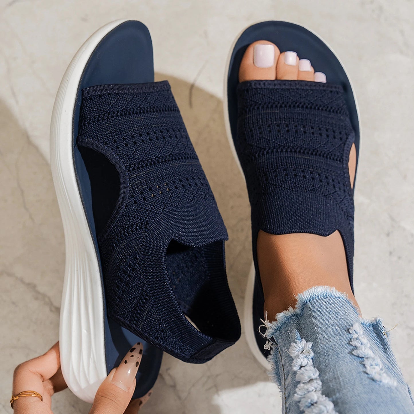 Sandalias Nuvia™ De Plataforma Con Tejido Calado Y Abertura Lateral