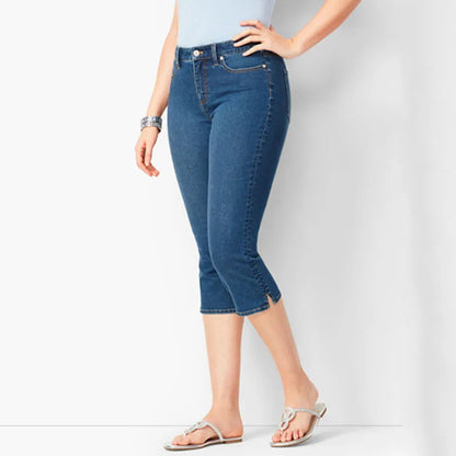 Jeans Capri Sorelly™ De Corte Ajustado Con Bajo De Abertura Sutil