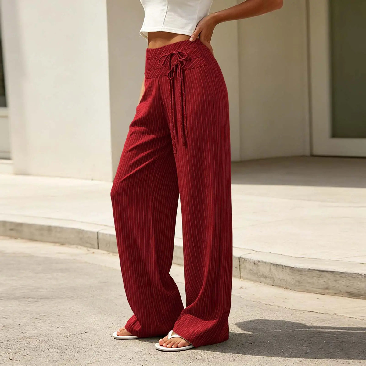 Pantalón Alba™ de Cintura Alta, Pretina Cruzada y Corte Palazzo