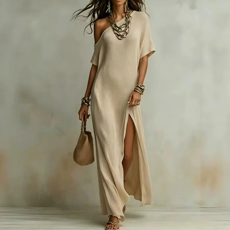 Vestido Velmara™ con Escote Asimétrico y Abertura Frontal Elegante