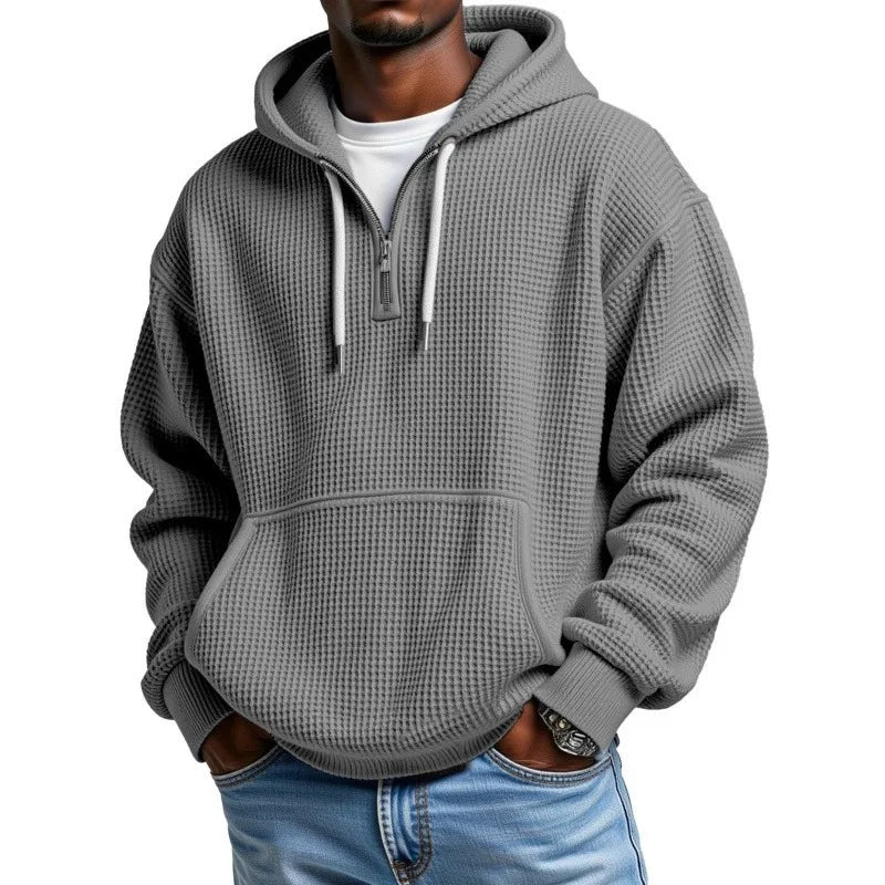 Sudadera Leon™ con Textura Waffle Sutil, Capucha y Medio Cierre