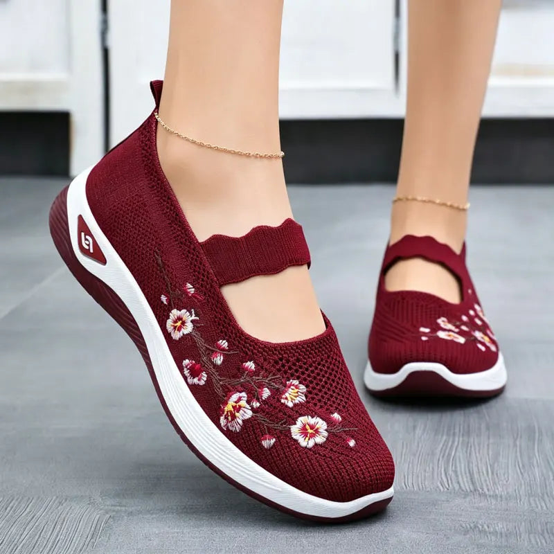 Tenis Mary Jane Rosalie™ con Tejido Transpirable y Bordados Florales