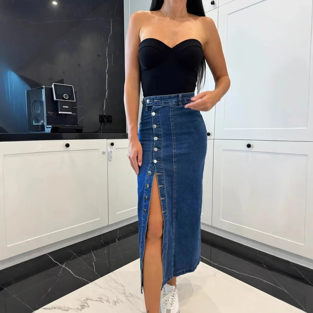 Falda Vaquera Lorena™ con Abotonado Frontal y Abertura Elegante