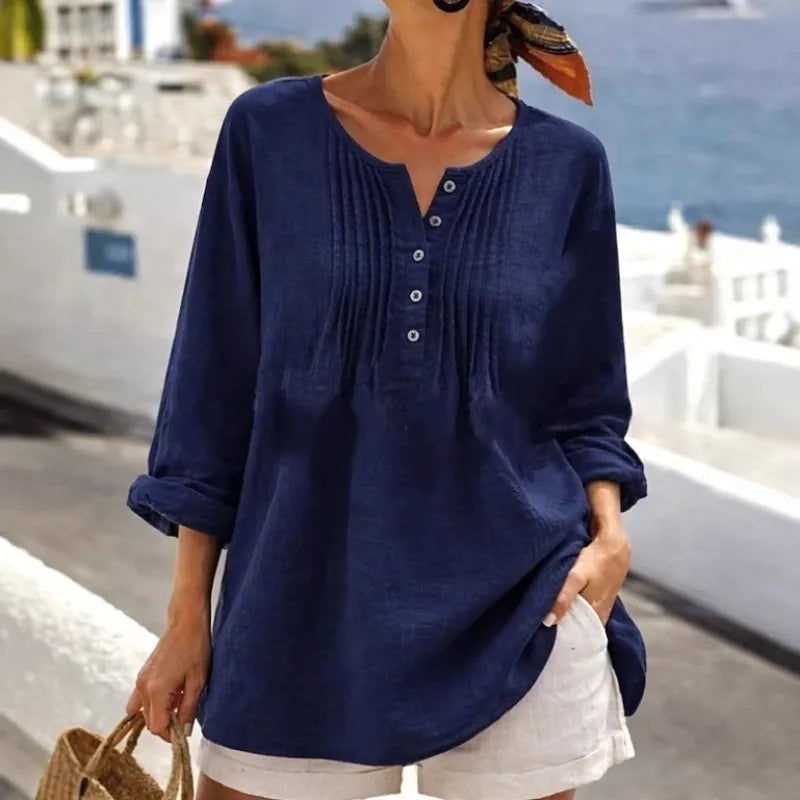 Blusa Nerea™ con Plisado Frontal, Botones en el Escote y Corte Amplio