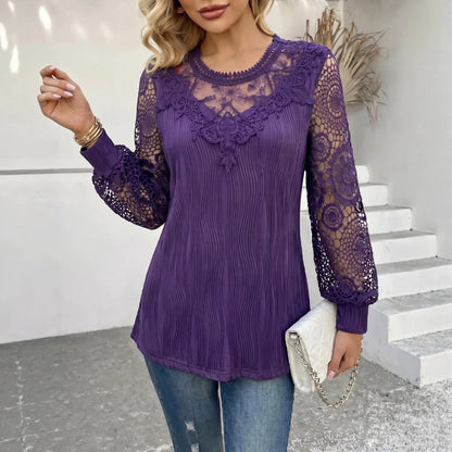 Blusa Almira™ con Encaje Calado, Mangas Largas y Detalle Bordado en el Escote
