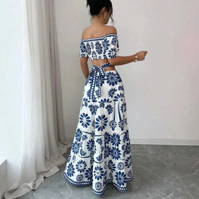 Vestido Amalina™ Con Hombros Descubiertos, Abertura En La Cintura Y Estampado Elegante