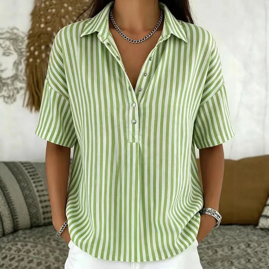 Camisa Marena™ con Rayas Verticales, Cuello Clásico y Botones Frontales