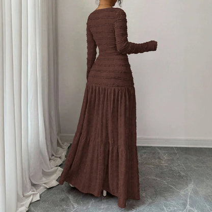 Vestido Largo Ursula™ de Punto Plisado con Botonadura Frontal