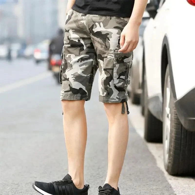 Bermuda Frontier™ con Estampado de Camuflaje y Bolsillos Cargo Utilitarios