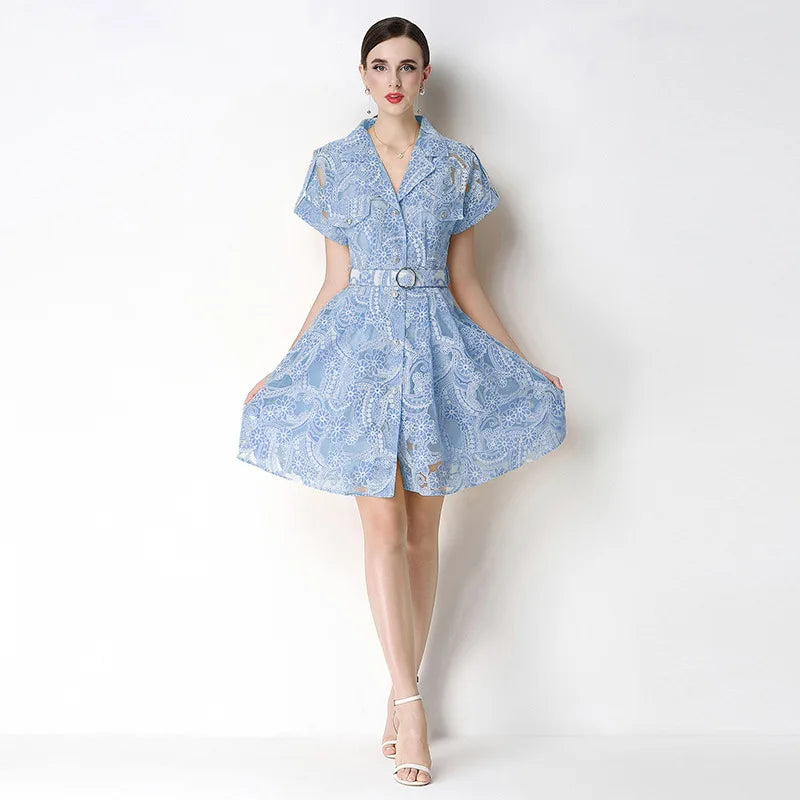 Vestido Celestine™ En Encaje Delicado Con Cinturón Integrado