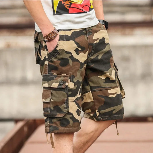 Bermuda Frontier™ con Estampado de Camuflaje y Bolsillos Cargo Utilitarios