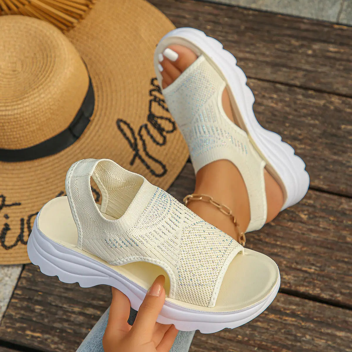 Sandalias Comfortelle™ con Suela Anatómica y Ligereza Premium