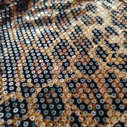 Chaqueta Selphira™ con Estampado Salvaje y Brillo Premium