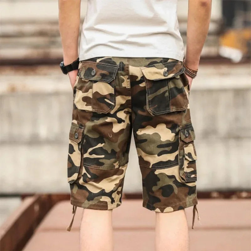 Bermuda Frontier™ con Estampado de Camuflaje y Bolsillos Cargo Utilitarios