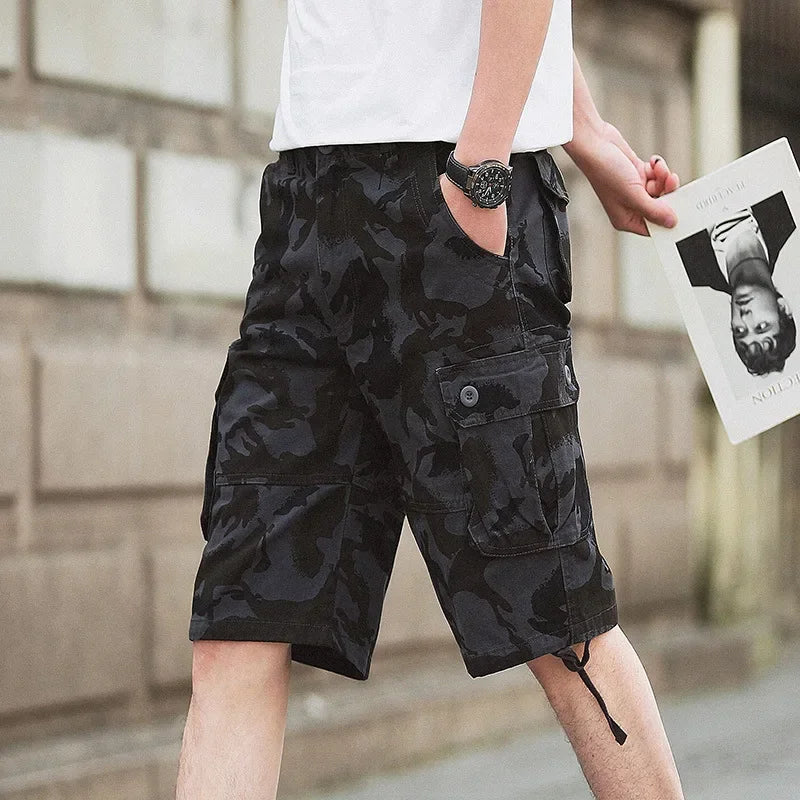 Bermuda Frontier™ con Estampado de Camuflaje y Bolsillos Cargo Utilitarios