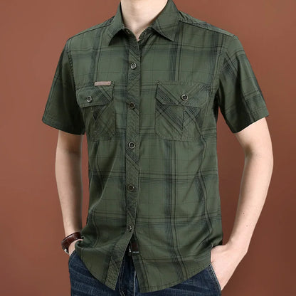 Camisa Trailmont™ A Cuadros Con Bolsillos Frontales y Estilo Robusto