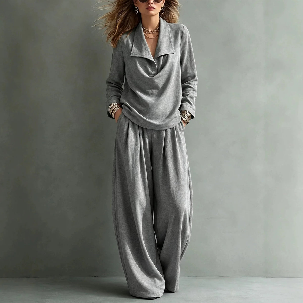 Conjunto Santorini™ con Blusa de Cuello Amplio y Pantalón de Caída Fluida