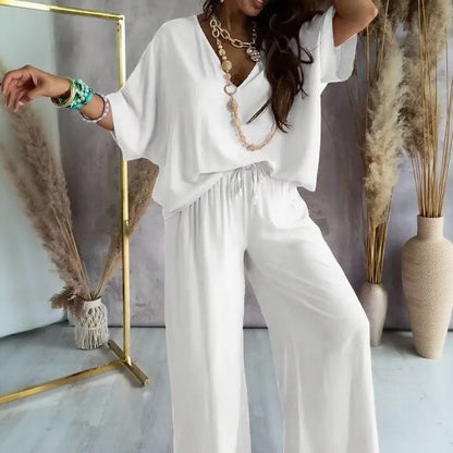 Conjunto Biarritz™ Blusa con Escote en V y Pantalón Palazzo de Cintura con Cordón Ajustable