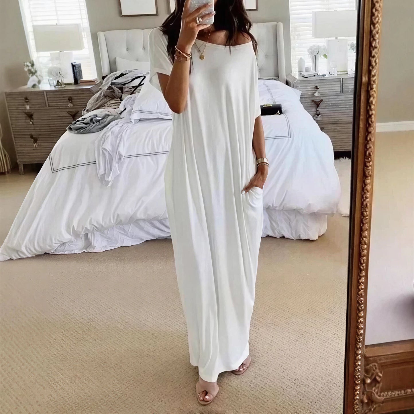 Vestido Maxi Daphne™ con Escote Amplio y Bolsillos Laterales