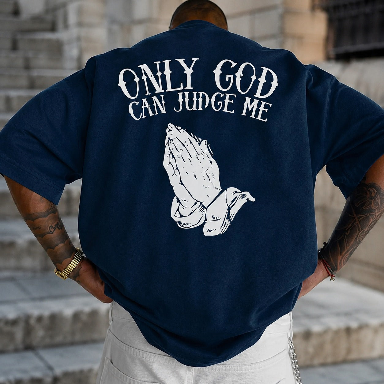 Camiseta Caleb™ con Estilo Streetwear y Estampado Posterior