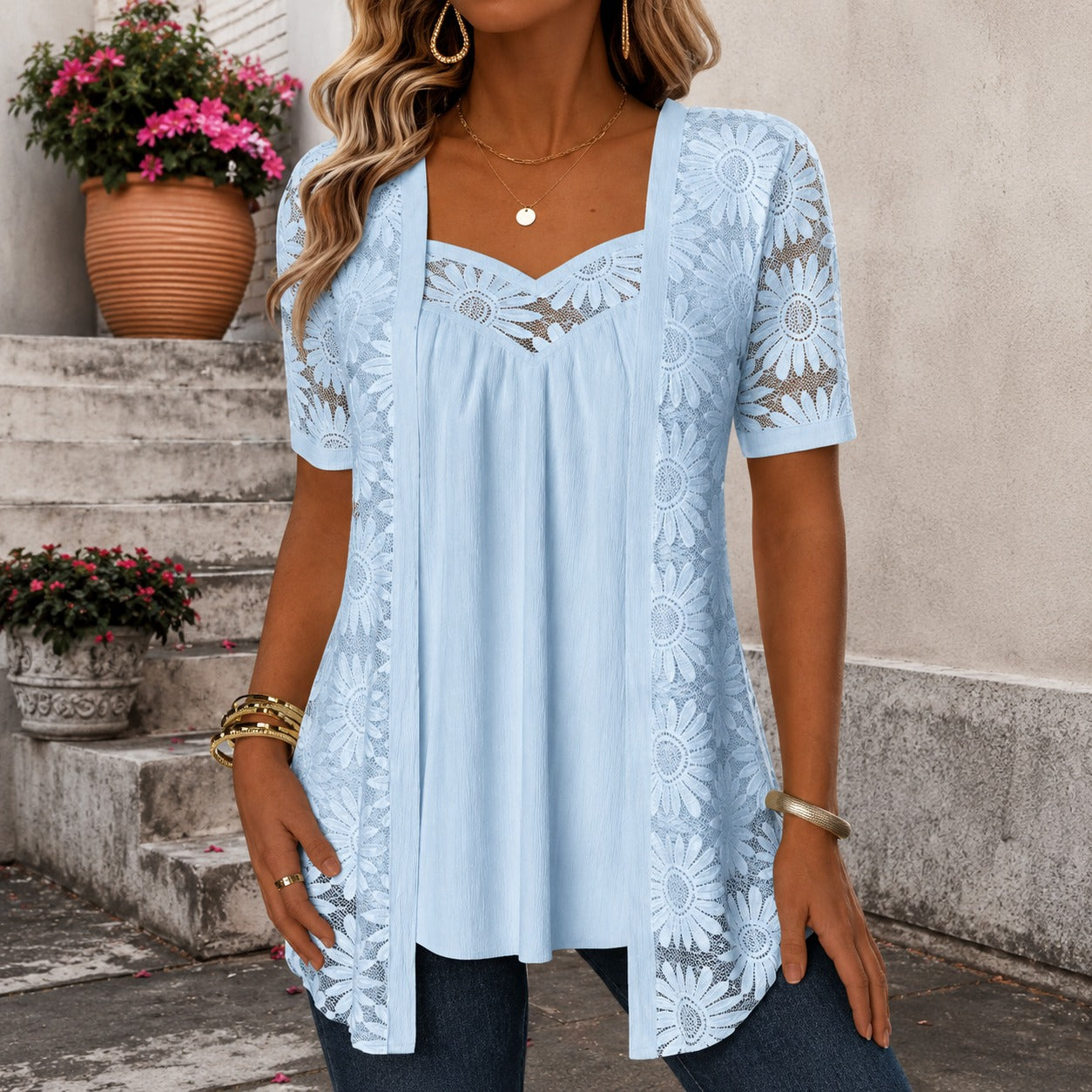 Blusa Nadia™ de Lino Mezclado con Diseño Superpuesto de Encaje