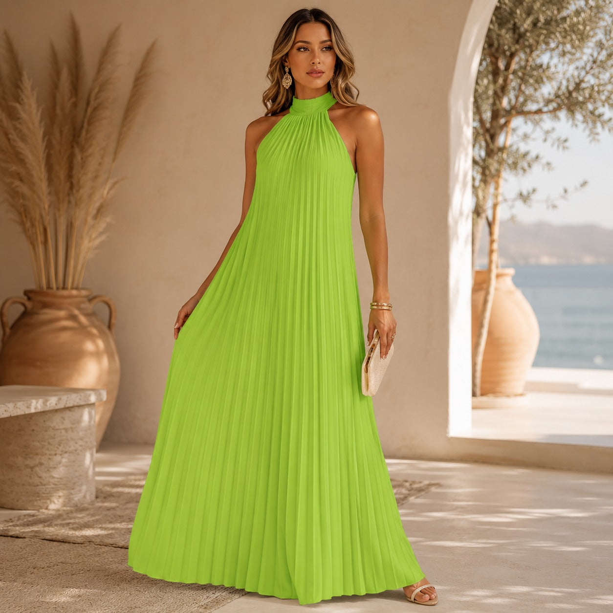 Vestido Largo Sicilia™ con Plisado Elegante y Cuello Alto sin Mangas