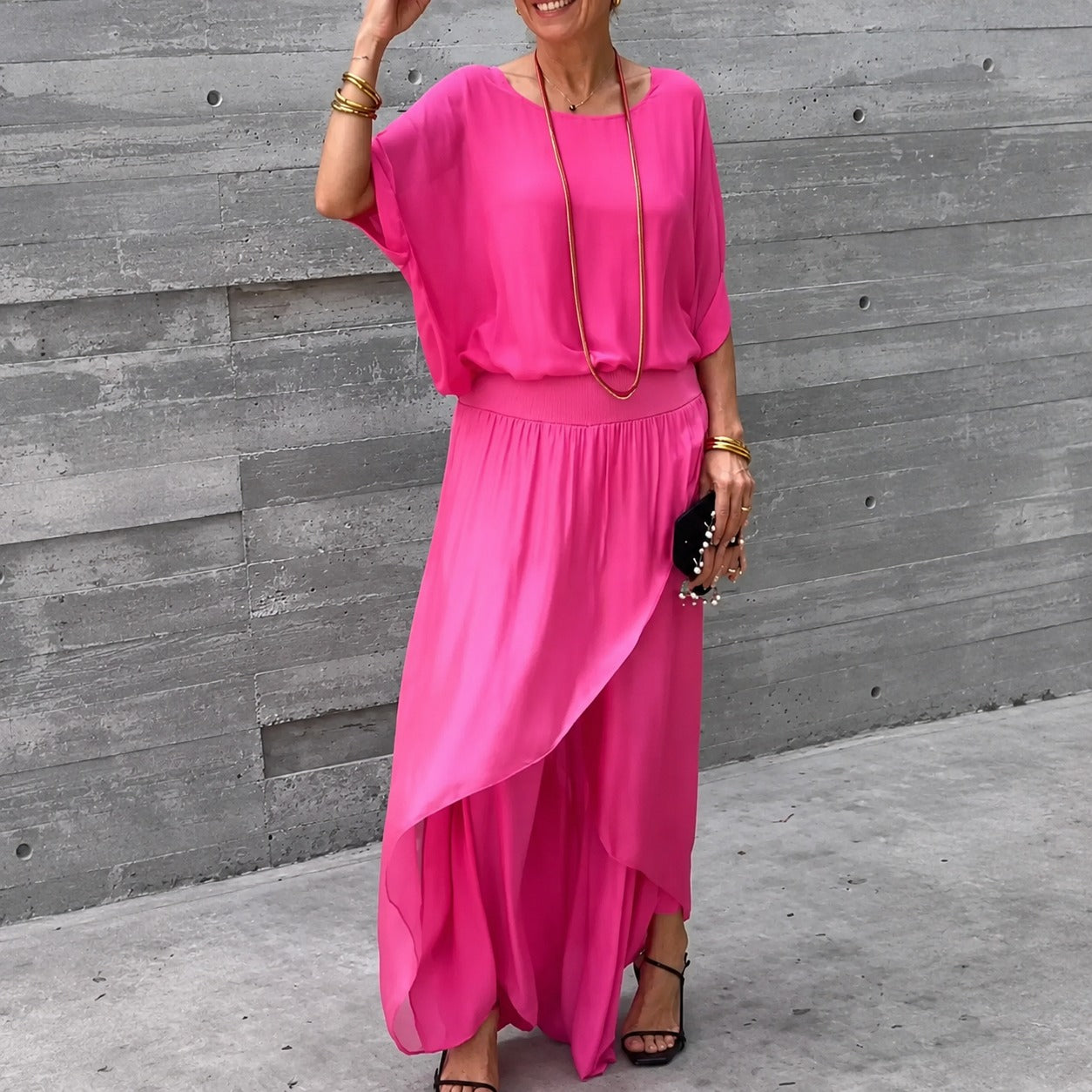 Conjunto Lurea™ con Blusa de Mangas Murciélago y Pantalón de Pierna Ancha con Sobreposición