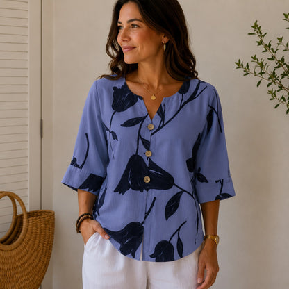 Blusa Fiorella™ en Mezcla de Lino y Algodón con Estampado Floral, Escote Redondo Abierto y Botones Frontales