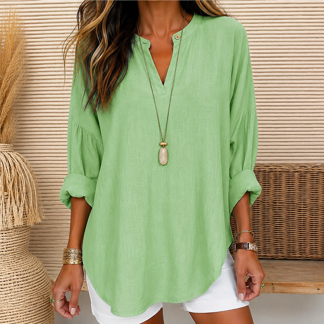 Blusa Daniela™ de Lino y Algodón con Caída Fluida y Escote V