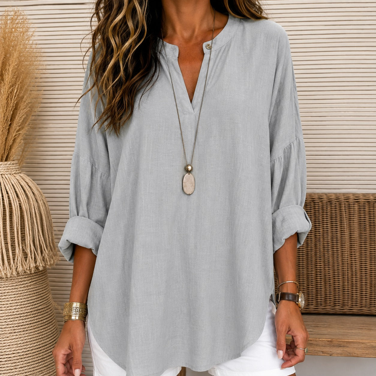 Blusa Daniela™ de Lino y Algodón con Caída Fluida y Escote V