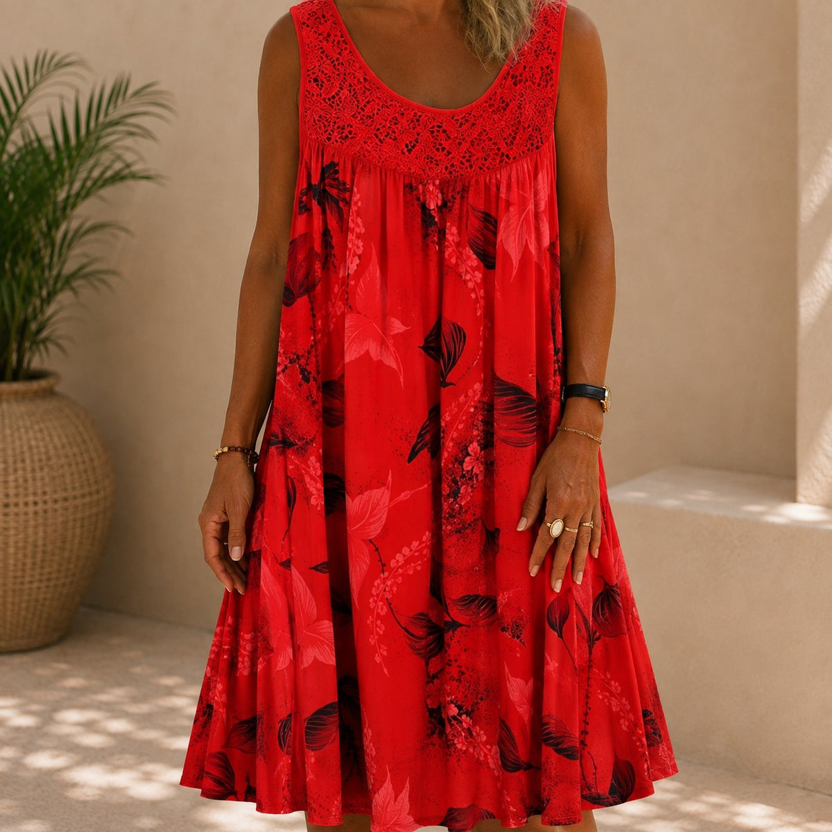 Vestido Livia™ con Encaje en el Escote, Estampado Floral y Corte Amplio