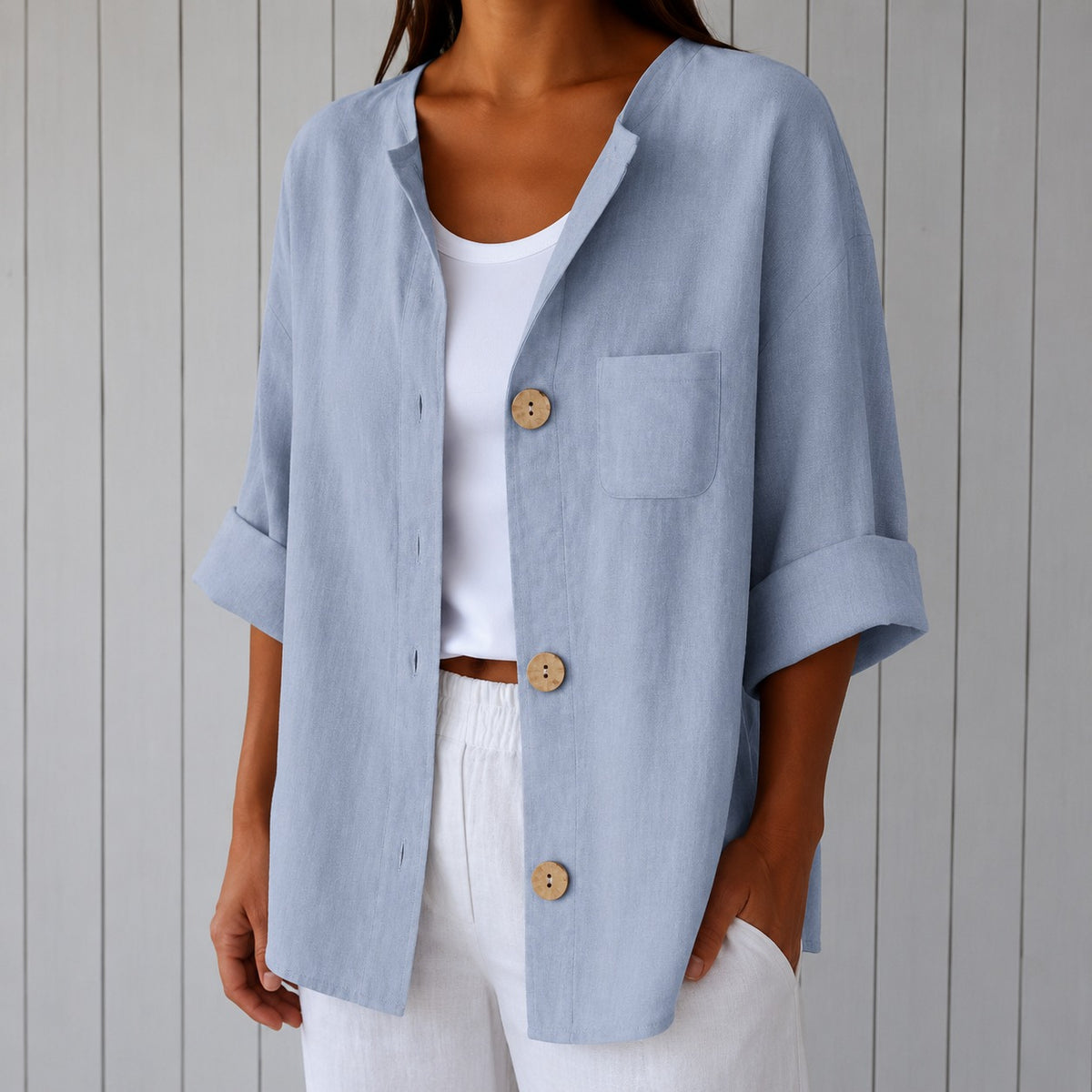 Camisa Veronica™ con Botones Frontales, Manga 3/4 y Bolsillo