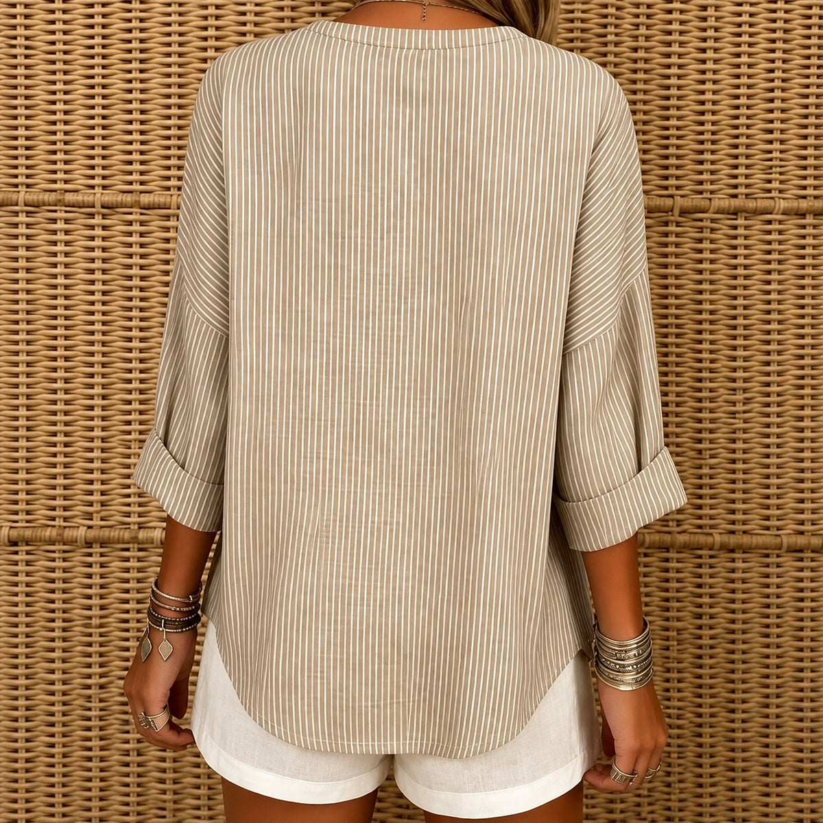 Blusa Maressa™ con Cuello Mao, Manga 3/4 y Rayas Verticales / El Look Casual Que Se Ve Mucho Más Elegante