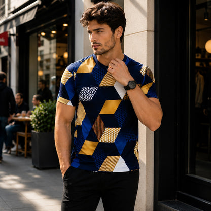Camiseta Cortés™ con Estampado Geométrico, Cuello Redondo y Manga Corta