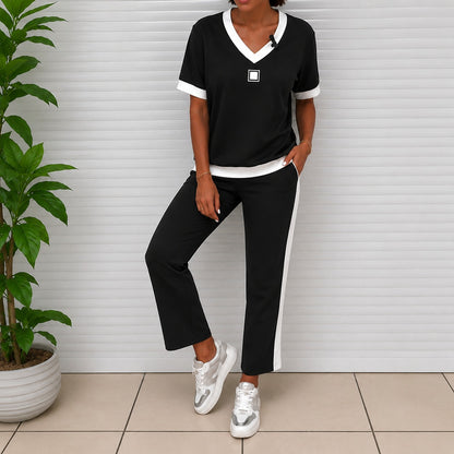 Conjunto Emilia™ con Blusa de Ribete Contrastante y Pantalón Recto