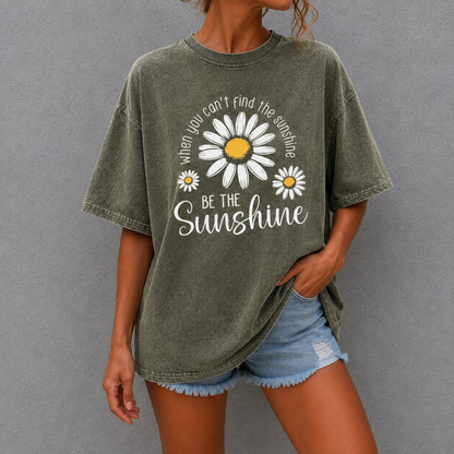 Camiseta Clara™ con Estampa de Margaritas, Lavado Vintage y Cuello Redondo