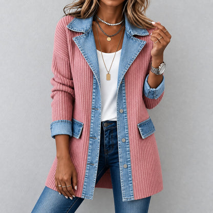 Chaqueta Karla™ con Detalles Denim y Botones Frontales