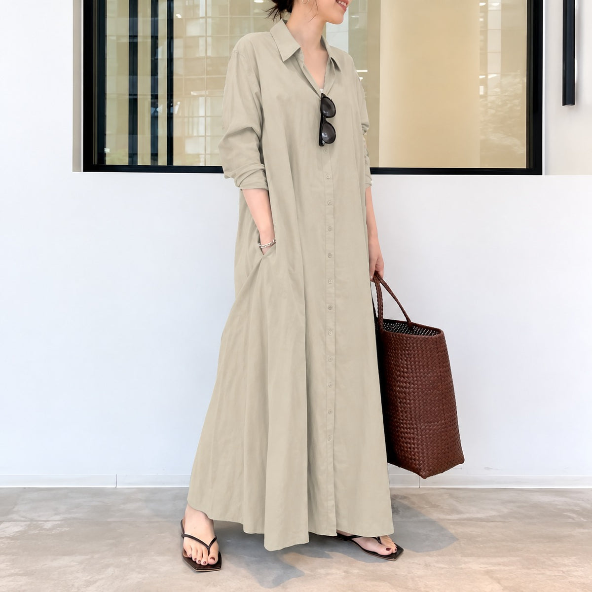 Vestido Samantha™ con Cuello Camisero, Corte Amplio y Botones Frontales