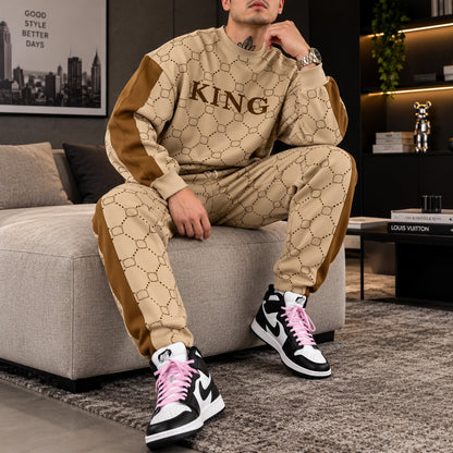 Conjunto Ramiro™ con Camiseta Estampada y Pantalón con Franjas Contrastantes