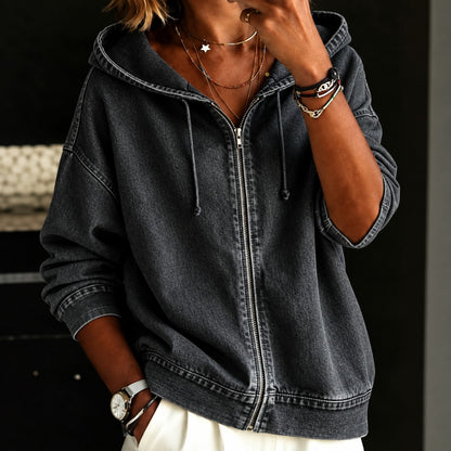 Sudadera Alejandra™ con Capucha, Acabado Lavado y Cierre Frontal